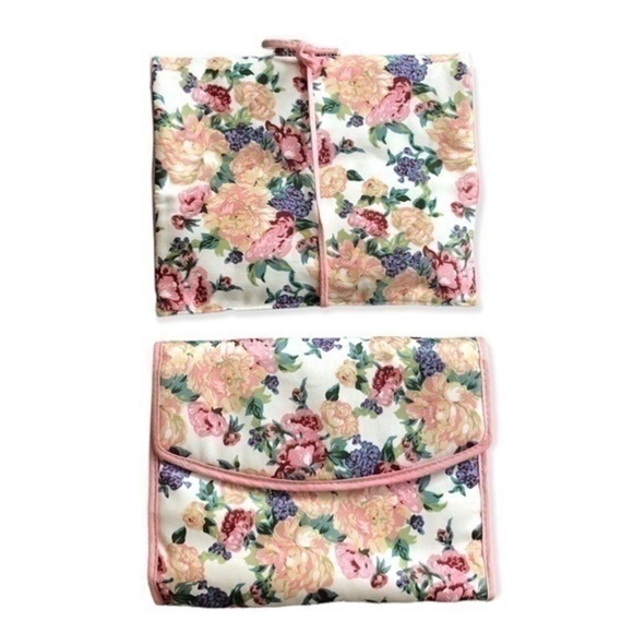 Cosmetic and jewelry travel storage bag set - Picture 8 of 8